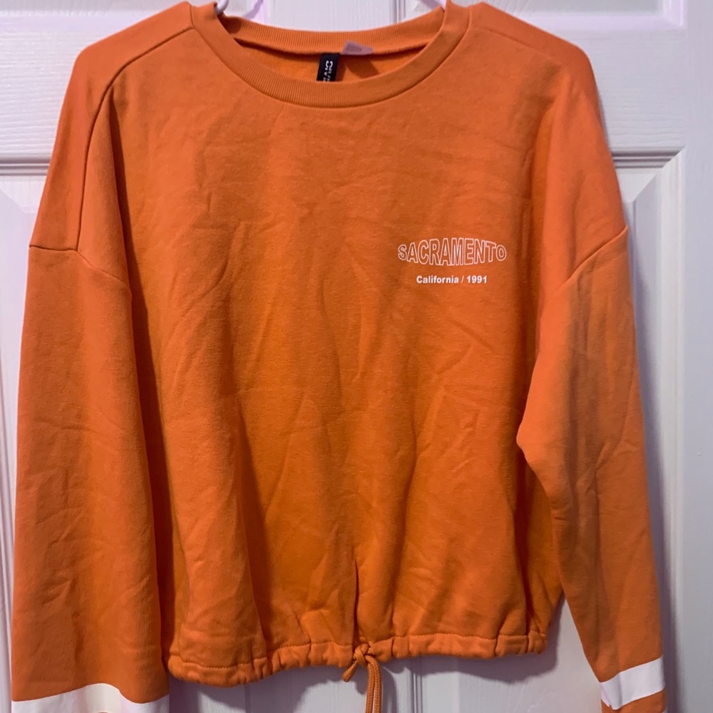 sweatshirt